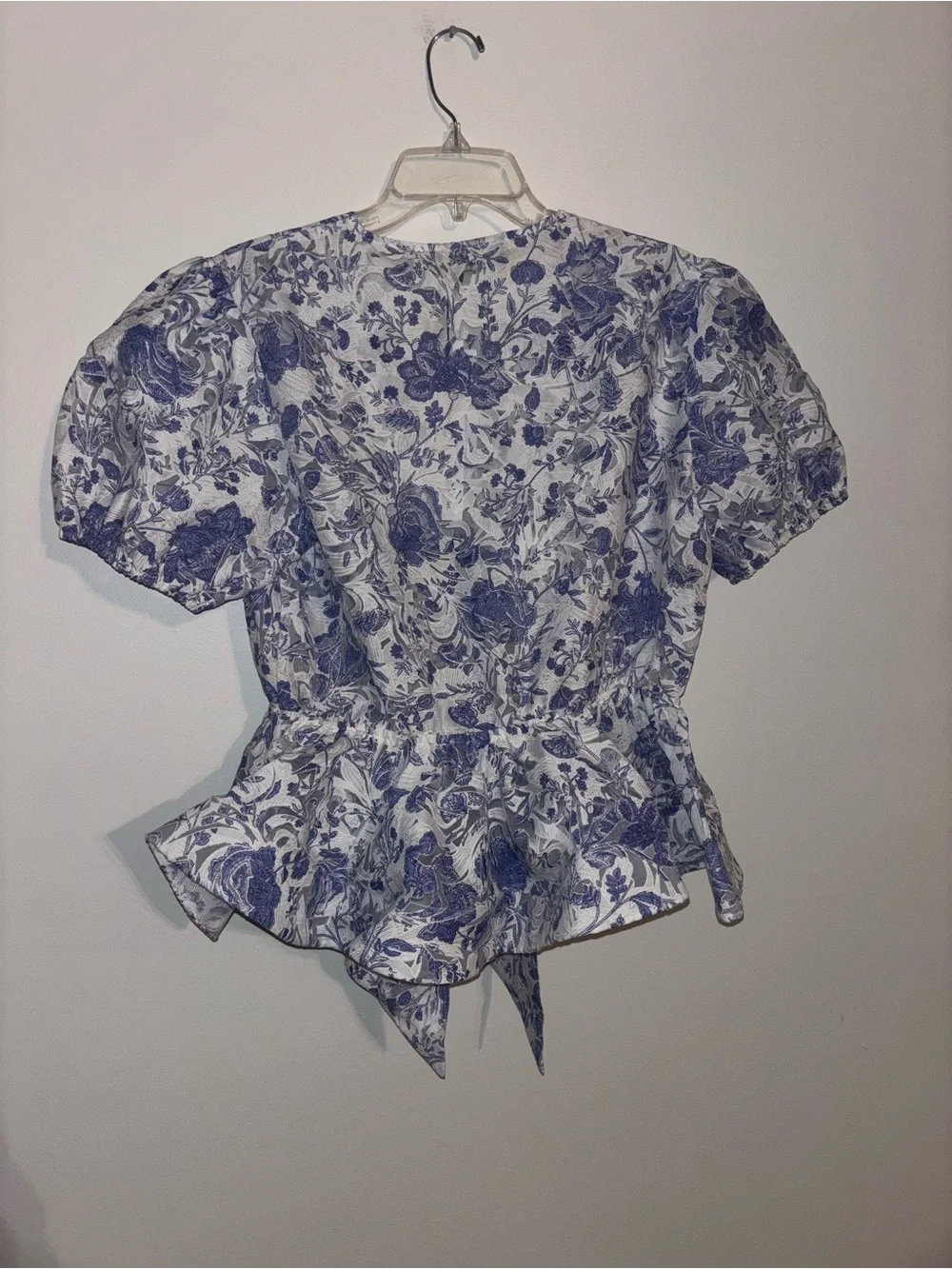 AKIRA Blue and White Floral Tie-Front Peplum Blouse - Picture 5 of 5